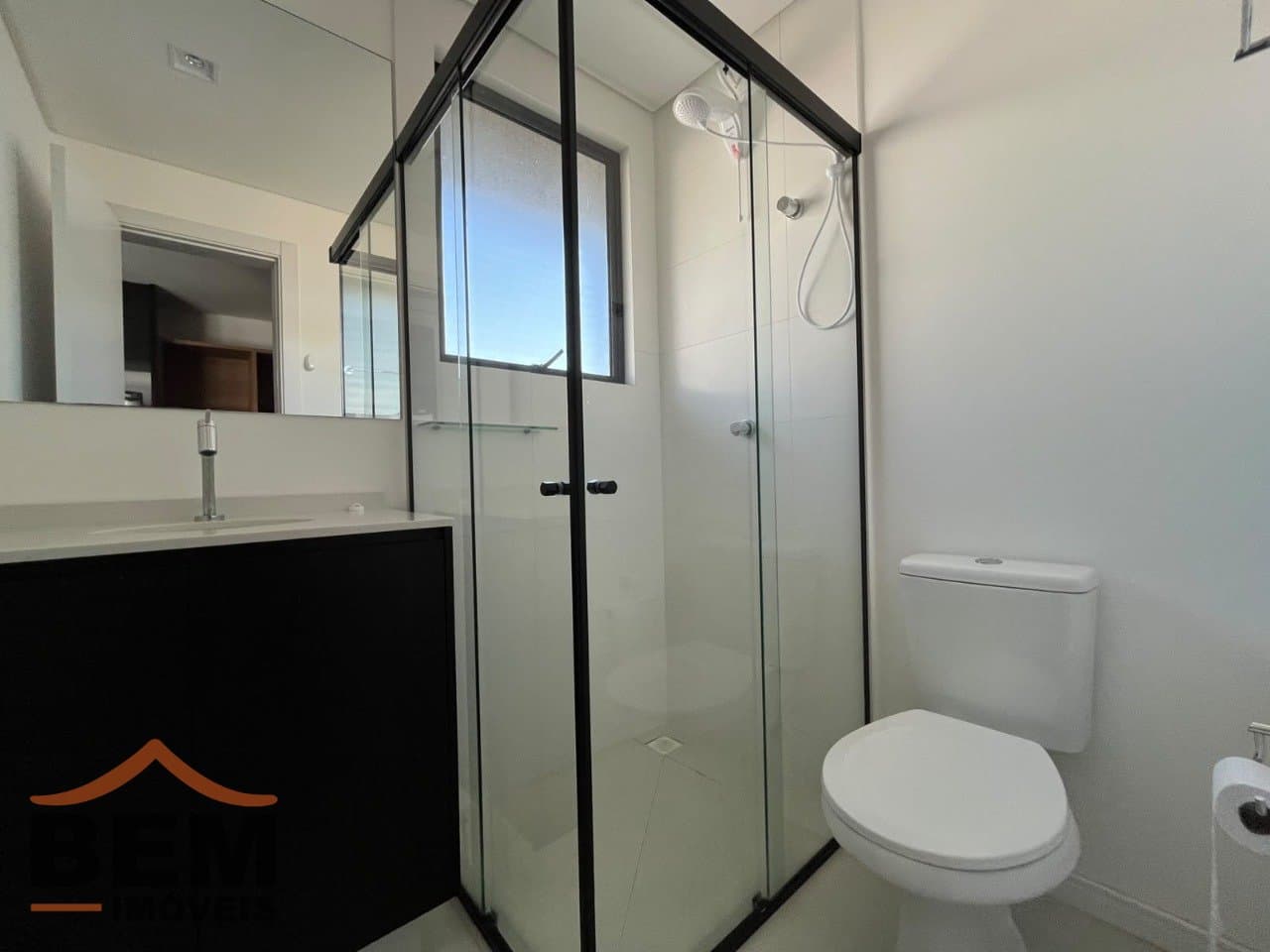 Apartamento para alugar com 1 quarto e 40 m² no bairro Centro, em Itajaí.