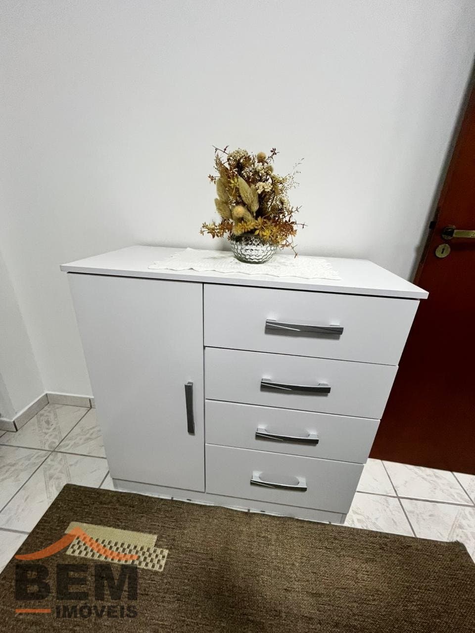 Apartamento para alugar com 1 quarto no bairro Centro, em Itajaí.