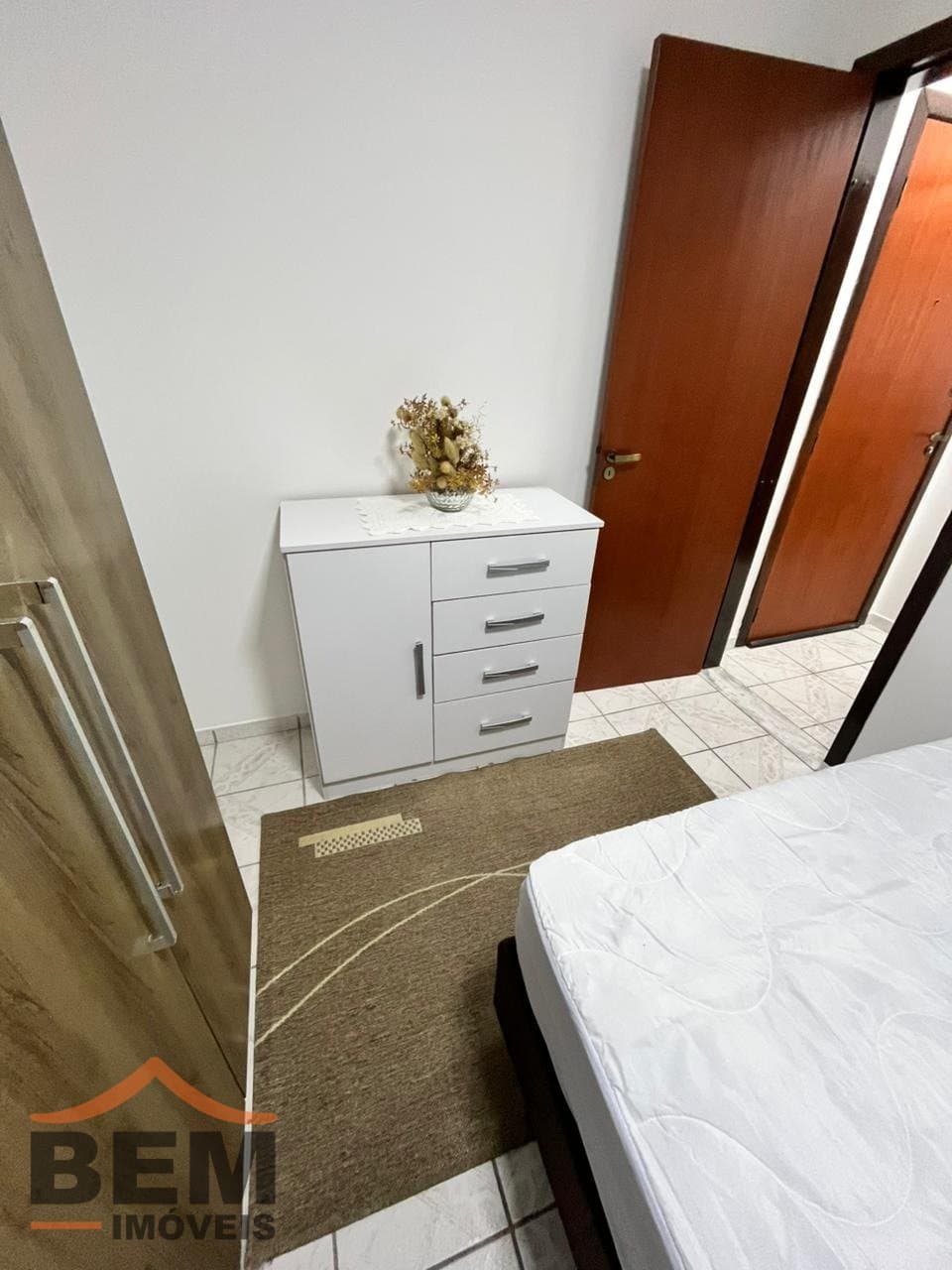 Apartamento para alugar com 1 quarto no bairro Centro, em Itajaí.