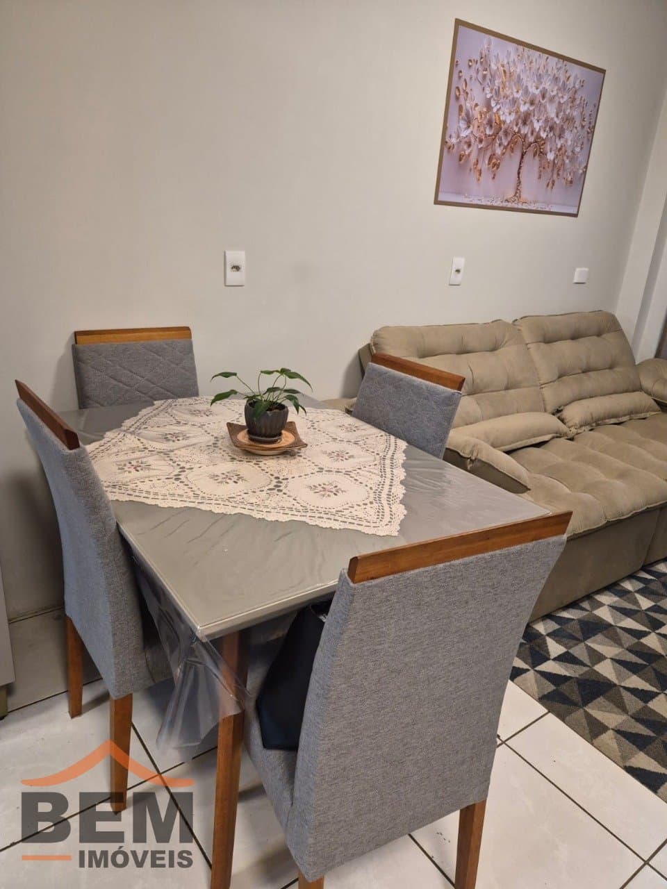 Sobrado  para venda no bairro Santa Regina, em Itajaí, com 102m² e 2 quartos.