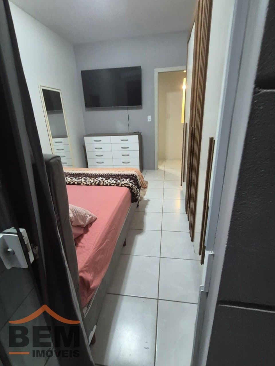 Sobrado  para venda no bairro Santa Regina, em Itajaí, com 102m² e 2 quartos.