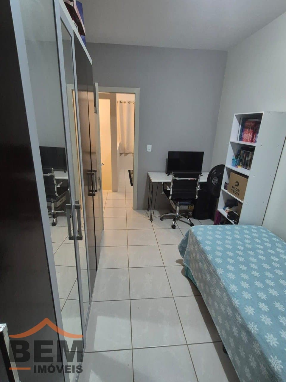 Sobrado  para venda no bairro Santa Regina, em Itajaí, com 102m² e 2 quartos.