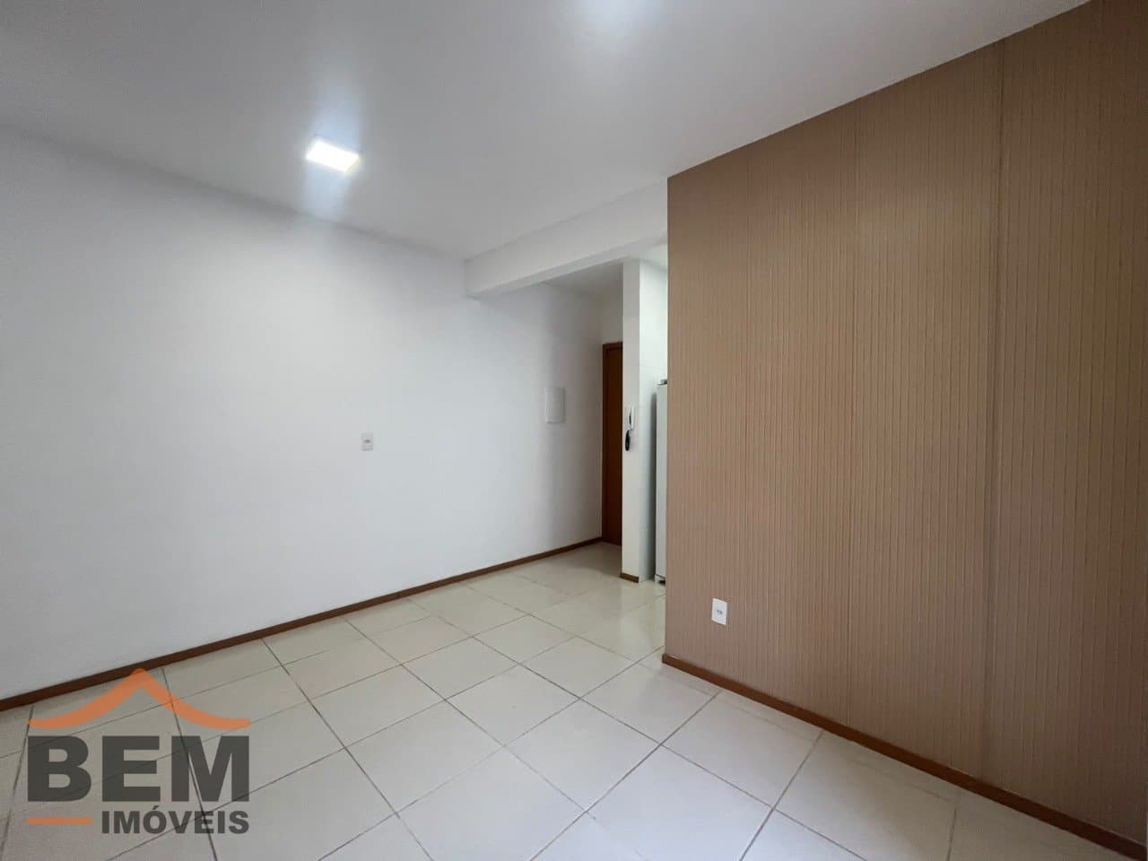 Apartamento para alugar com 2 quartos e 48 m² no bairro Itaipava, em Itajaí/SC.
