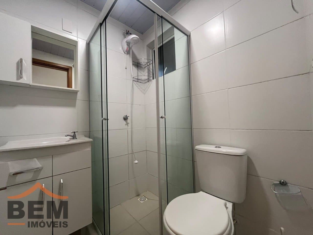 Apartamento para alugar com 2 quartos e 48 m² no bairro Itaipava, em Itajaí/SC.