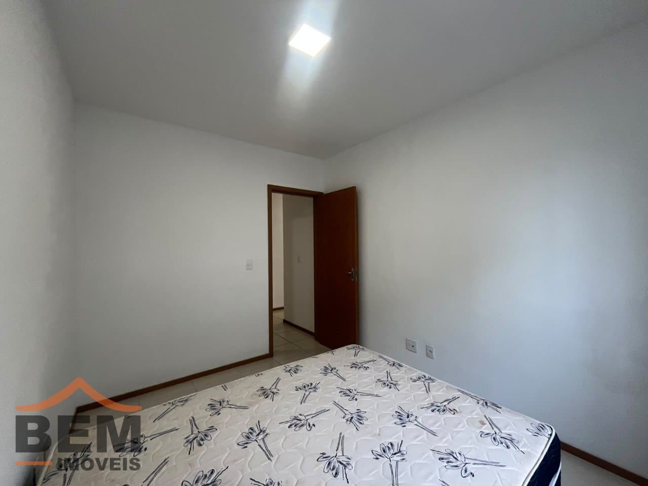 Apartamento para alugar com 2 quartos e 48 m² no bairro Itaipava, em Itajaí/SC.