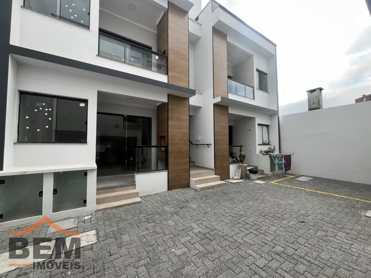 Apartamento para alugar com 2 quartos e 60 m² no bairro São João, em Itajaí.
