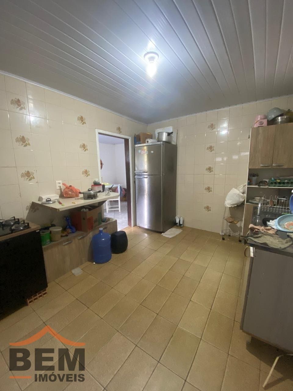 Casa com amplo terreno em frente, para venda no bairro fazenda em Itajaí, com 120m²  e 3 dormitórios
