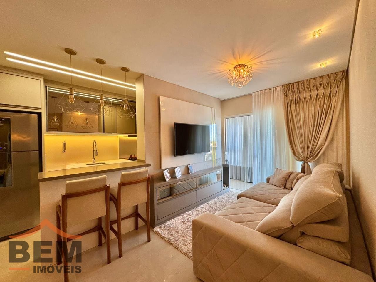 Apartamento para venda no bairro Vila Operária, em Itajaí, com 96 m² e 3 quartos
