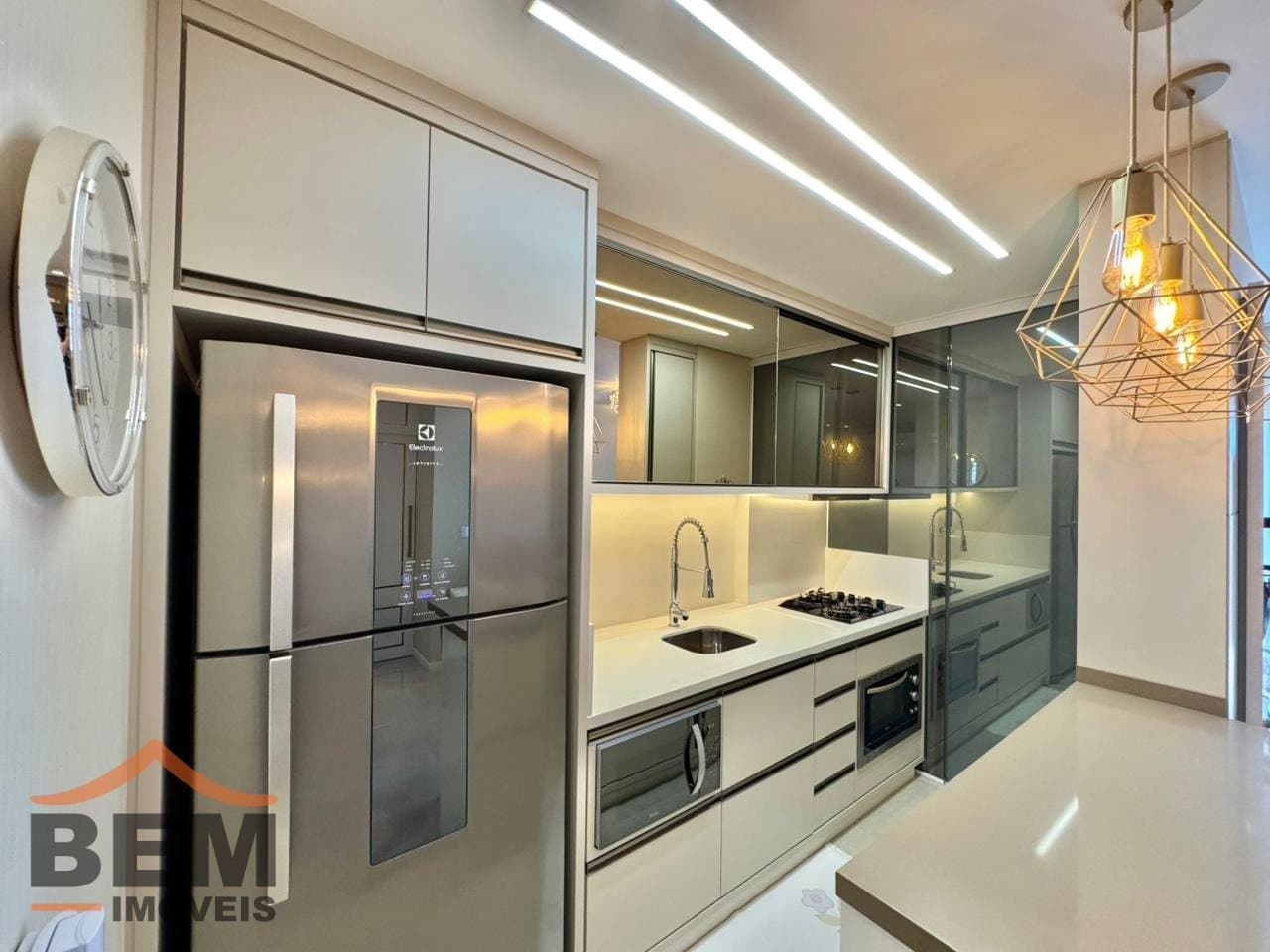 Apartamento para venda no bairro Vila Operária, em Itajaí, com 96 m² e 3 quartos