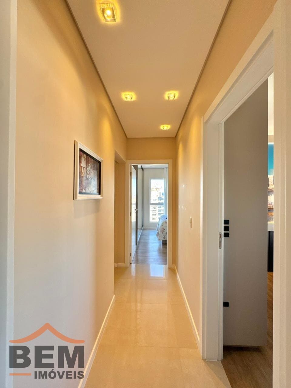 Apartamento para venda no bairro Vila Operária, em Itajaí, com 96 m² e 3 quartos