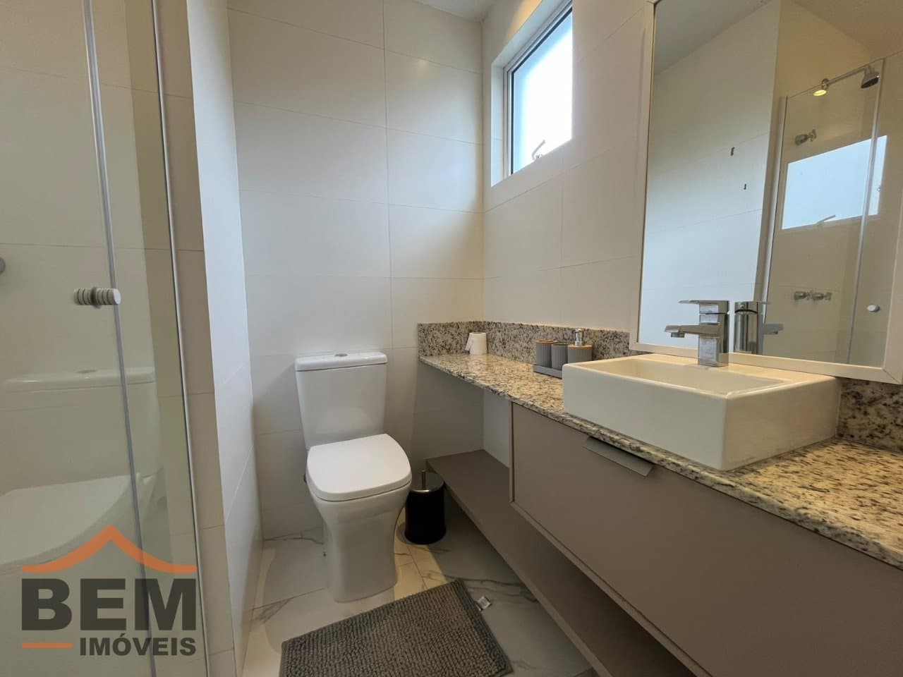 Apartamento para venda no bairro Ressacada, em Itajaí, com 71m² e 2 quartos sendo 1 suíte