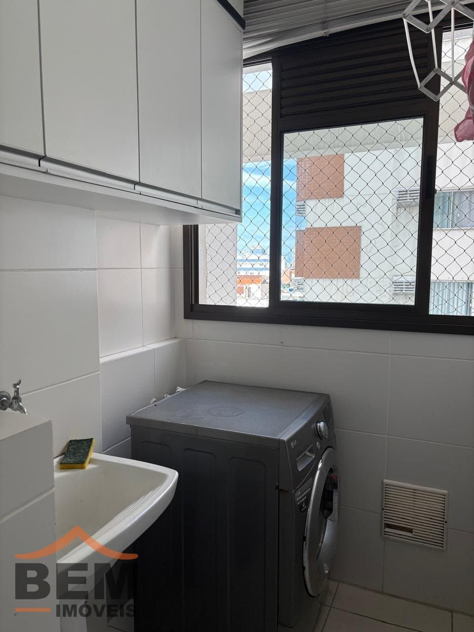 Apartamento para venda no bairro São João, em Itajaí, com 65m² e 2 quartos, sendo 1 suíte