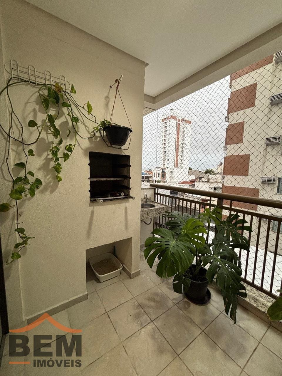 Apartamento para venda no bairro São João, em Itajaí, com 65m² e 2 quartos, sendo 1 suíte