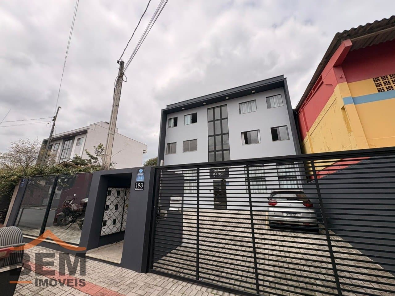 Apartamento para alugar com 1 quarto e 69 m² no bairro São Vicente, em Itajaí.
