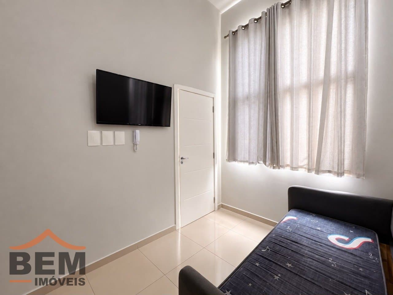 Apartamento para alugar com 1 quarto e 69 m² no bairro São Vicente, em Itajaí.