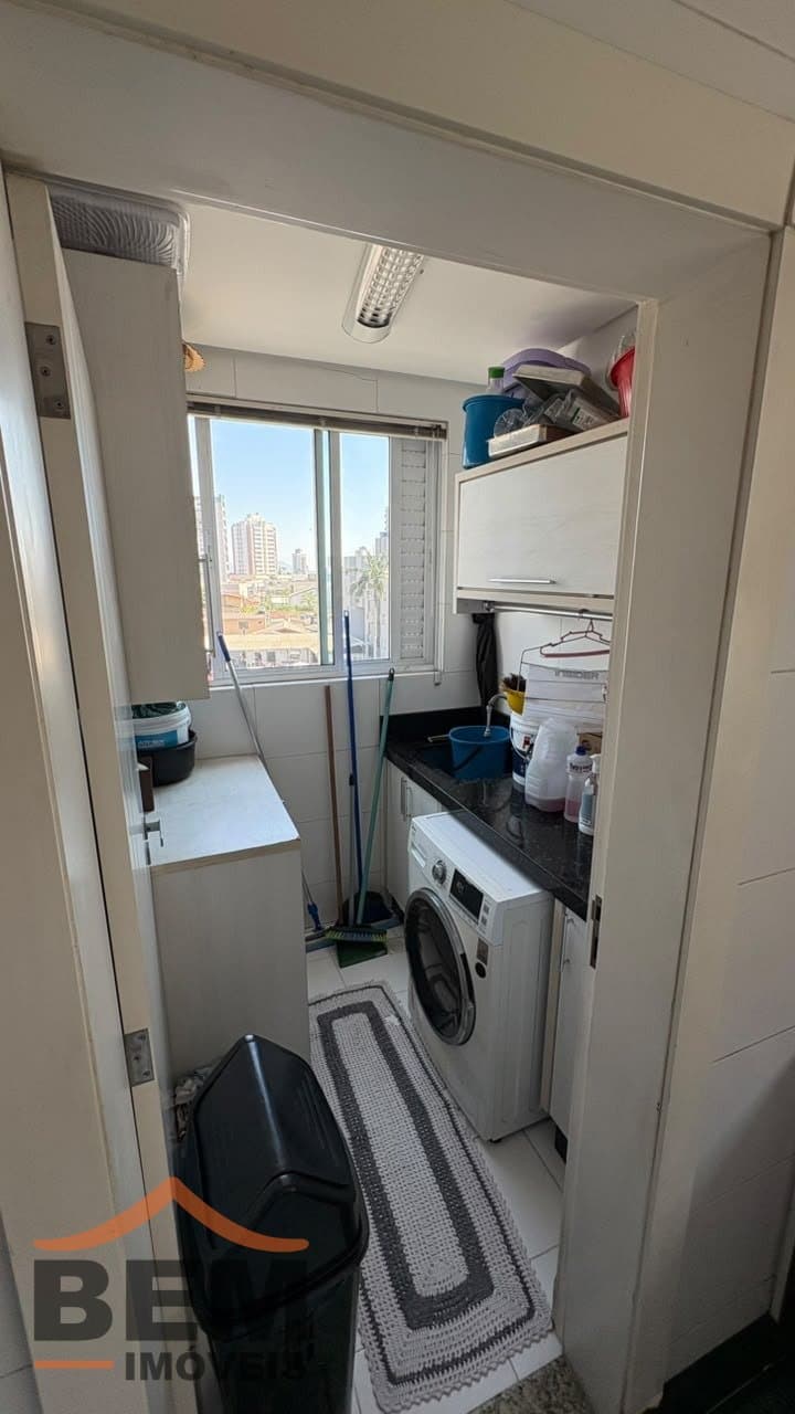 Apartamento para venda no bairro centro em Itajaí, com 140m² e 3 quartos, sendo 1 suíte