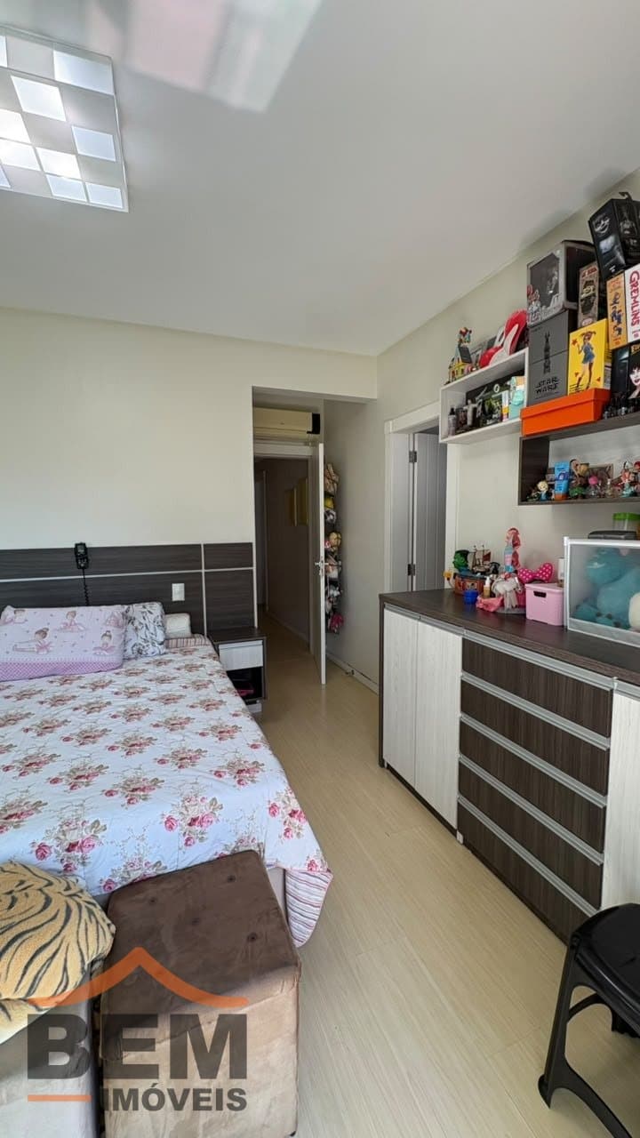 Apartamento para venda no bairro centro em Itajaí, com 140m² e 3 quartos, sendo 1 suíte