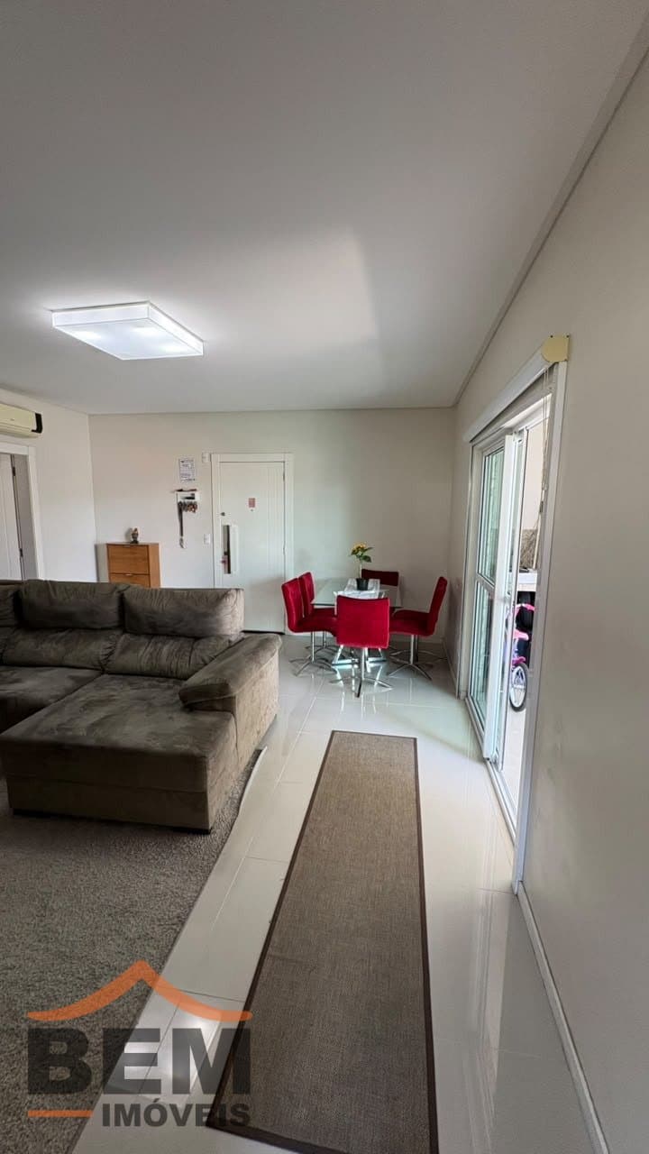 Apartamento para venda no bairro centro em Itajaí, com 140m² e 3 quartos, sendo 1 suíte