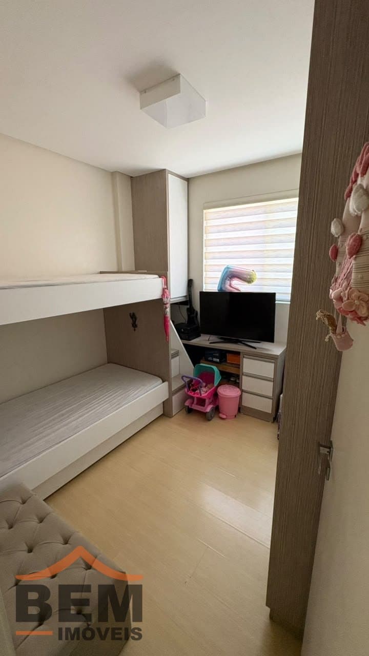 Apartamento para venda no bairro centro em Itajaí, com 140m² e 3 quartos, sendo 1 suíte