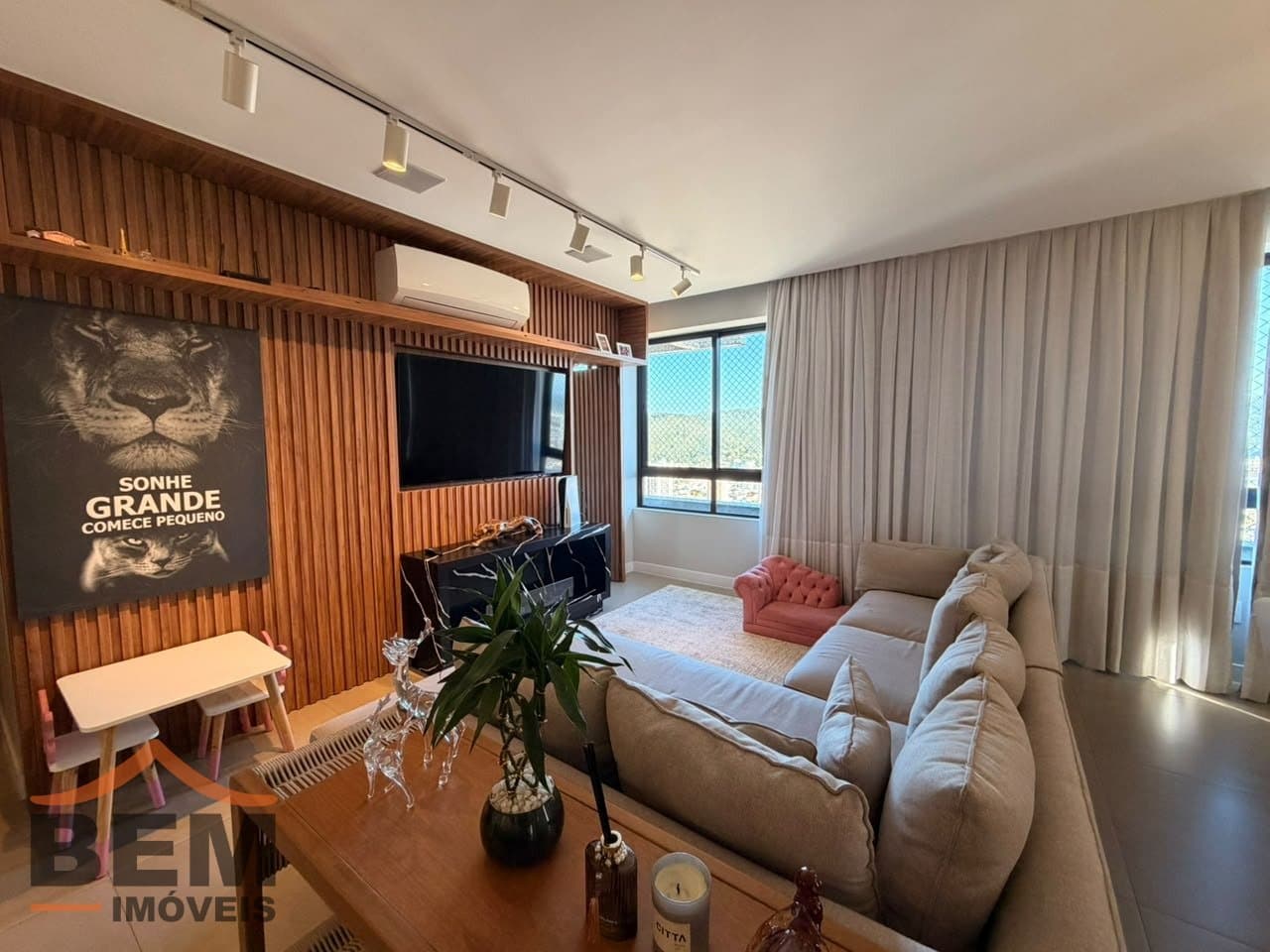 Apartamento para Venda com 2 quartos e 156m² no bairro Sao Judas, em Itajaí - SC