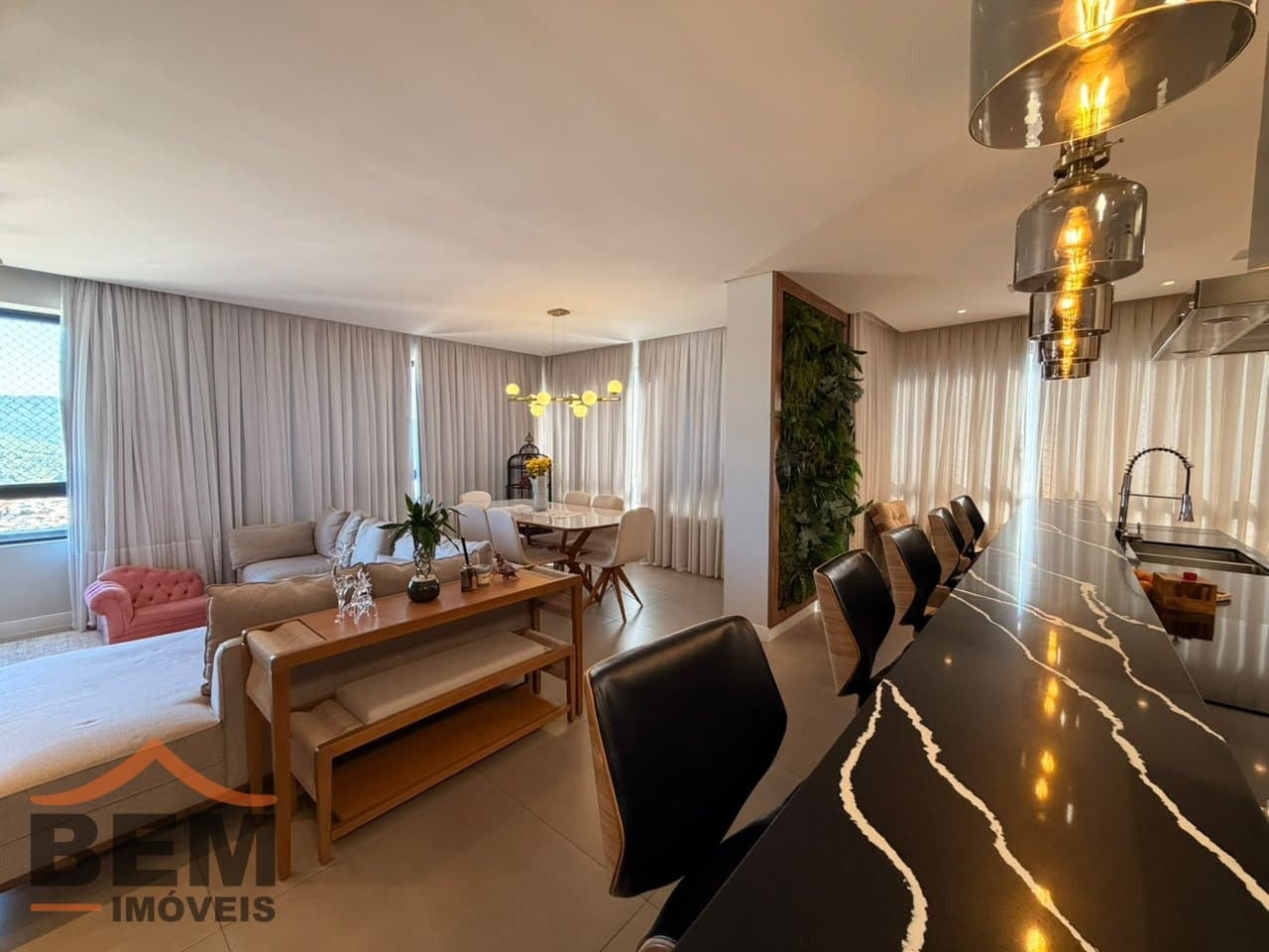 Apartamento para Venda com 2 quartos e 156m² no bairro Sao Judas, em Itajaí - SC