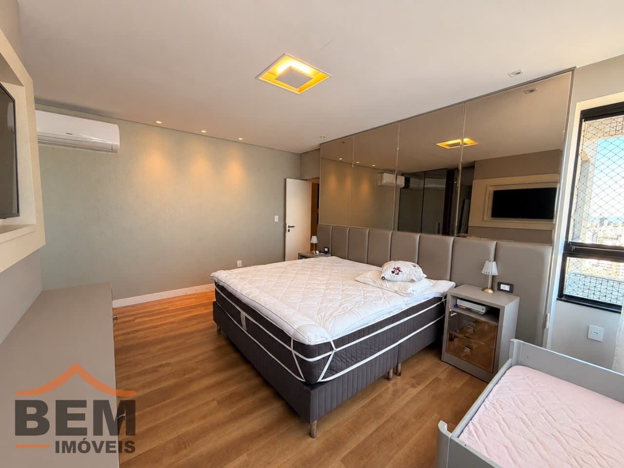 Apartamento para Venda com 2 quartos e 156m² no bairro Sao Judas, em Itajaí - SC