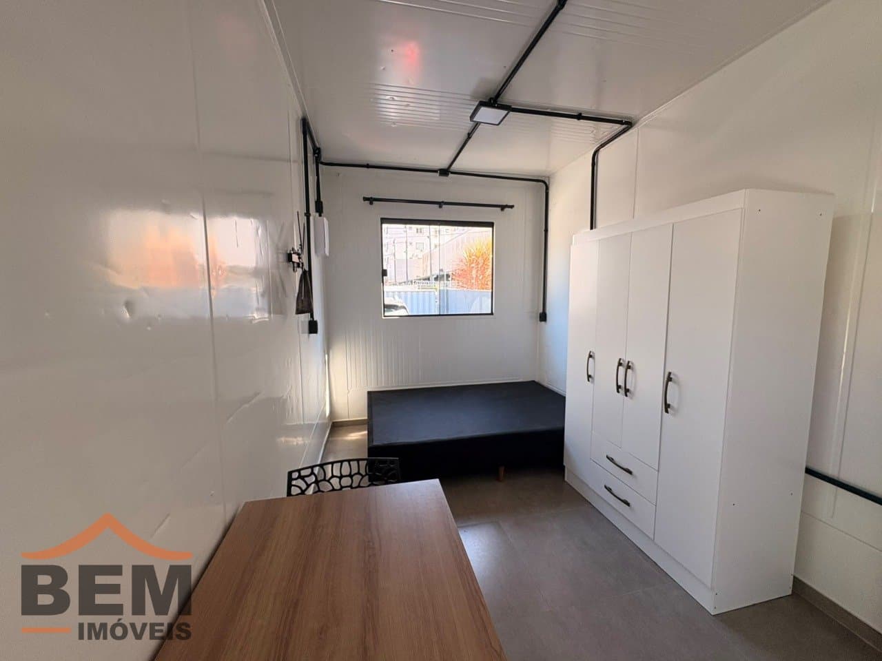 Kitnet para Locação com 1 quarto e 15m² no bairro Centro, em Itajaí - SC