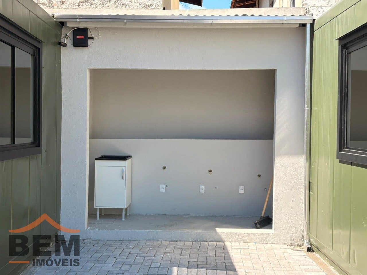 Kitnet para Locação com 1 quarto e 15m² no bairro Centro, em Itajaí - SC