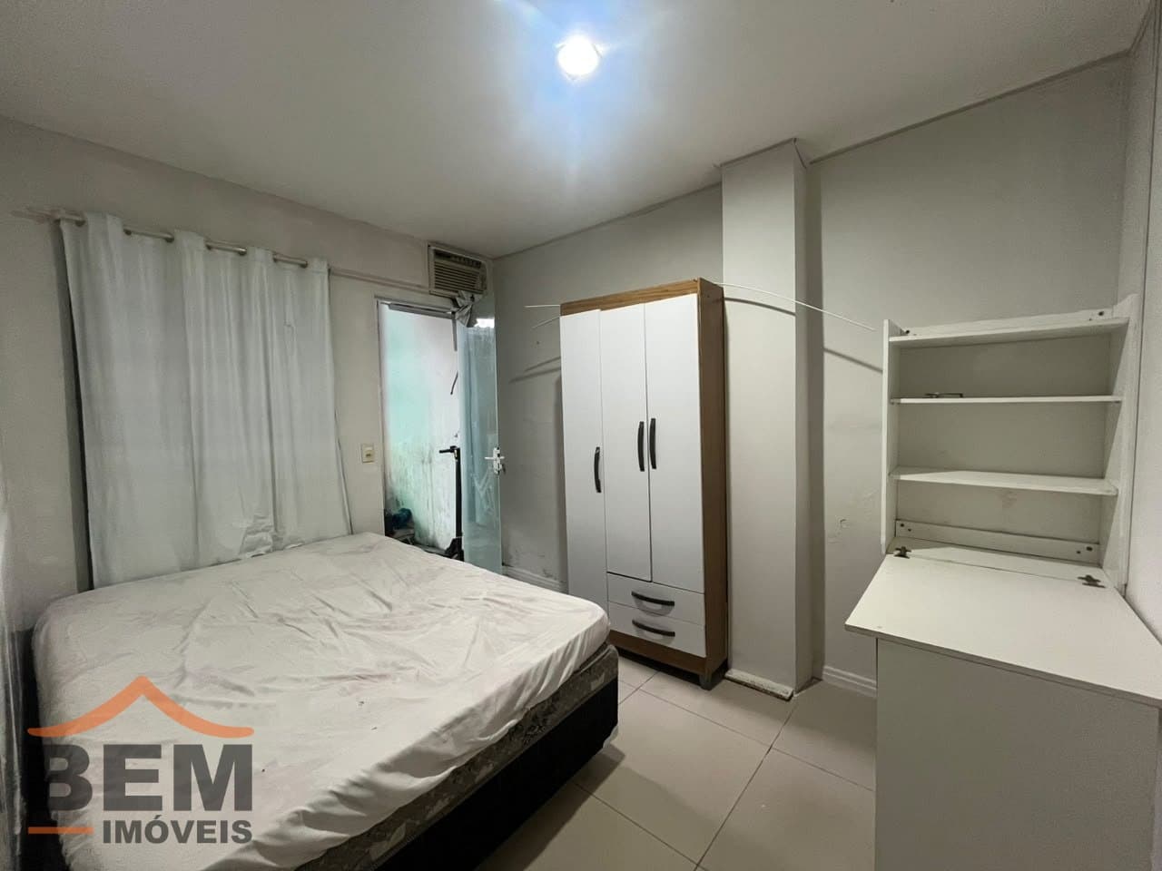 Kitnet para Locação com 1 quarto e 18m² no bairro São Judas, em Itajaí - SC