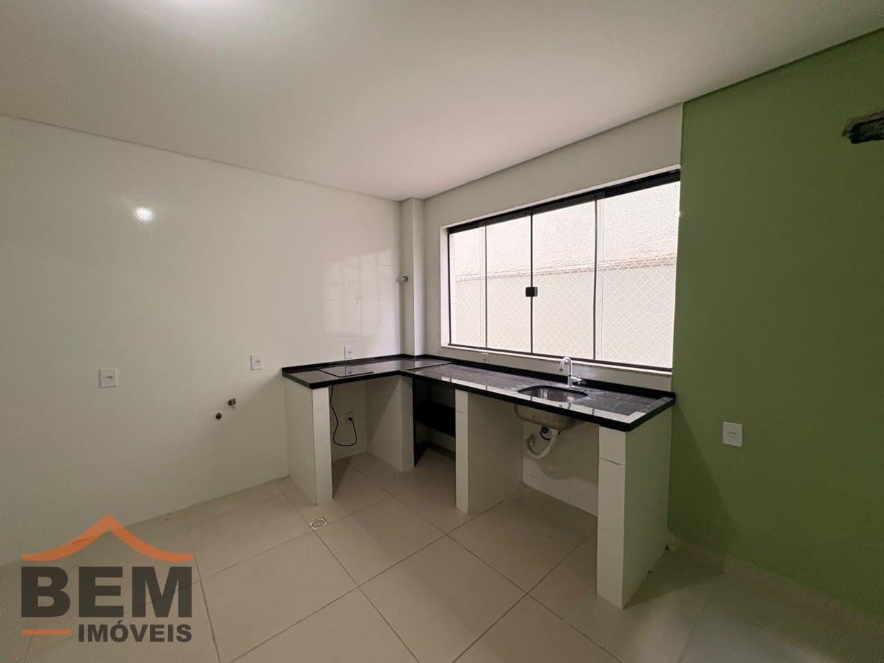 Apartamento para Locação com 1 quarto e 45m² no bairro Barra do Rio, em Itajaí - SC