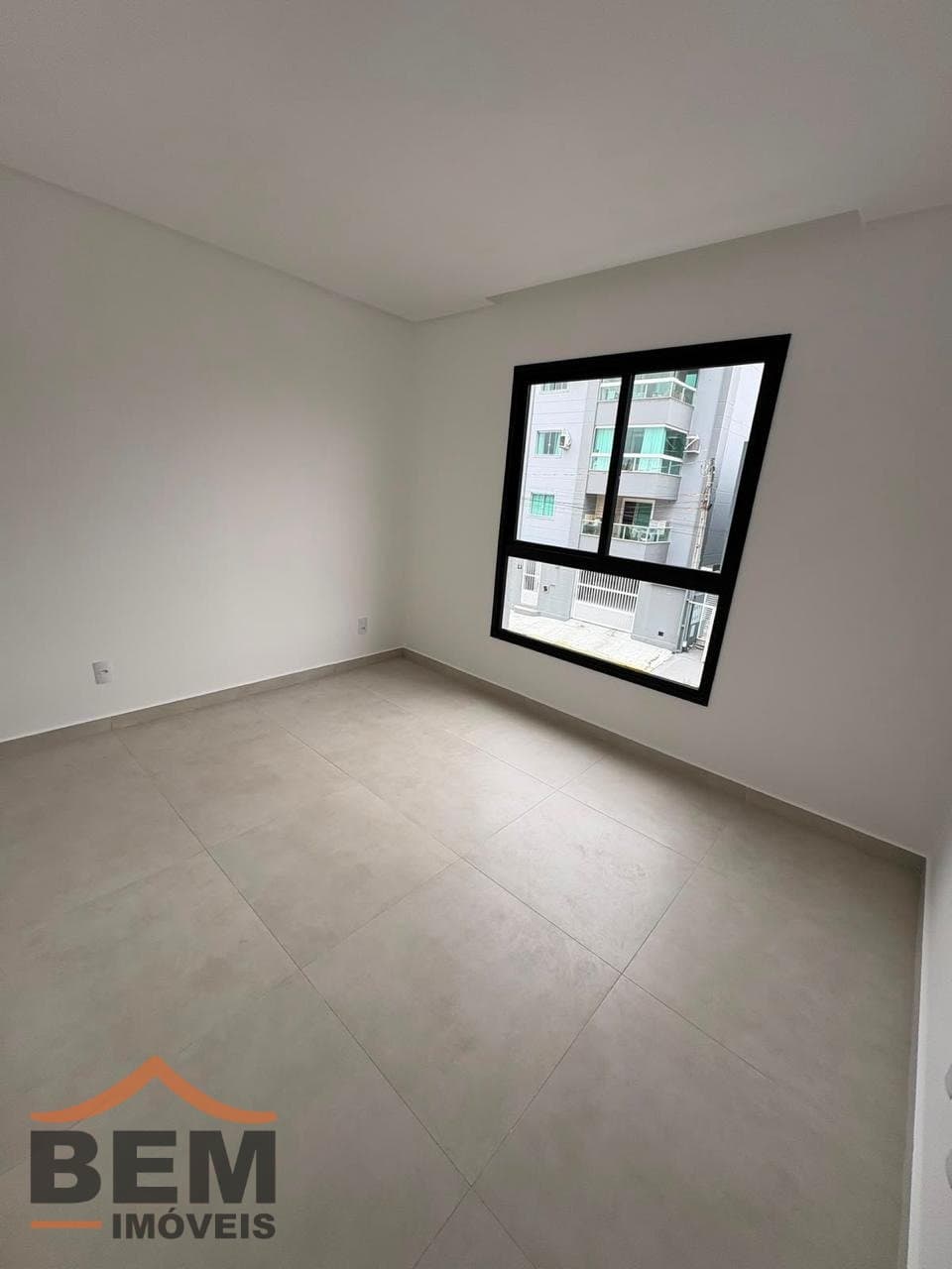 Apartamento para Venda com 2 quartos e 105m² no bairro Centro, em Camboriú - SC