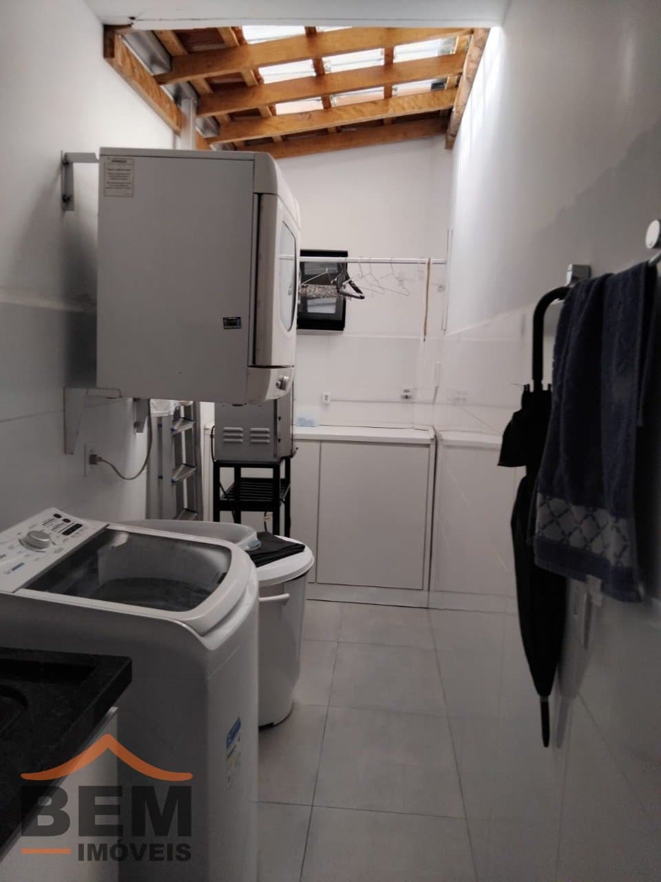 Casa para Venda com 3 quartos e 150m² no bairro Centro, em Camboriú - SC