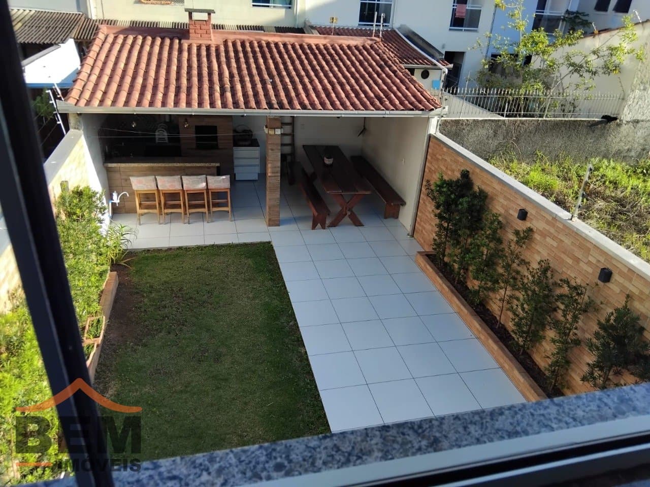 Casa para Venda com 3 quartos e 150m² no bairro Centro, em Camboriú - SC