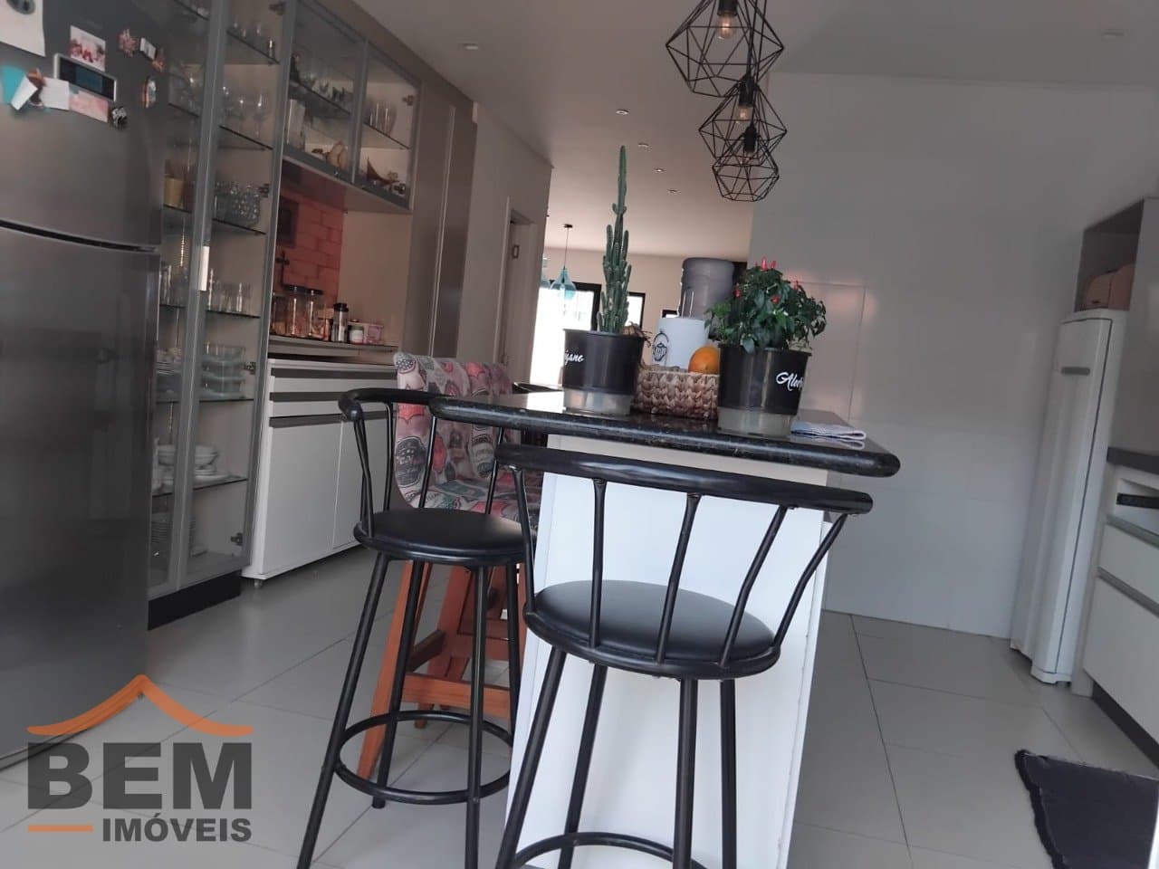 Casa para Venda com 3 quartos e 150m² no bairro Centro, em Camboriú - SC
