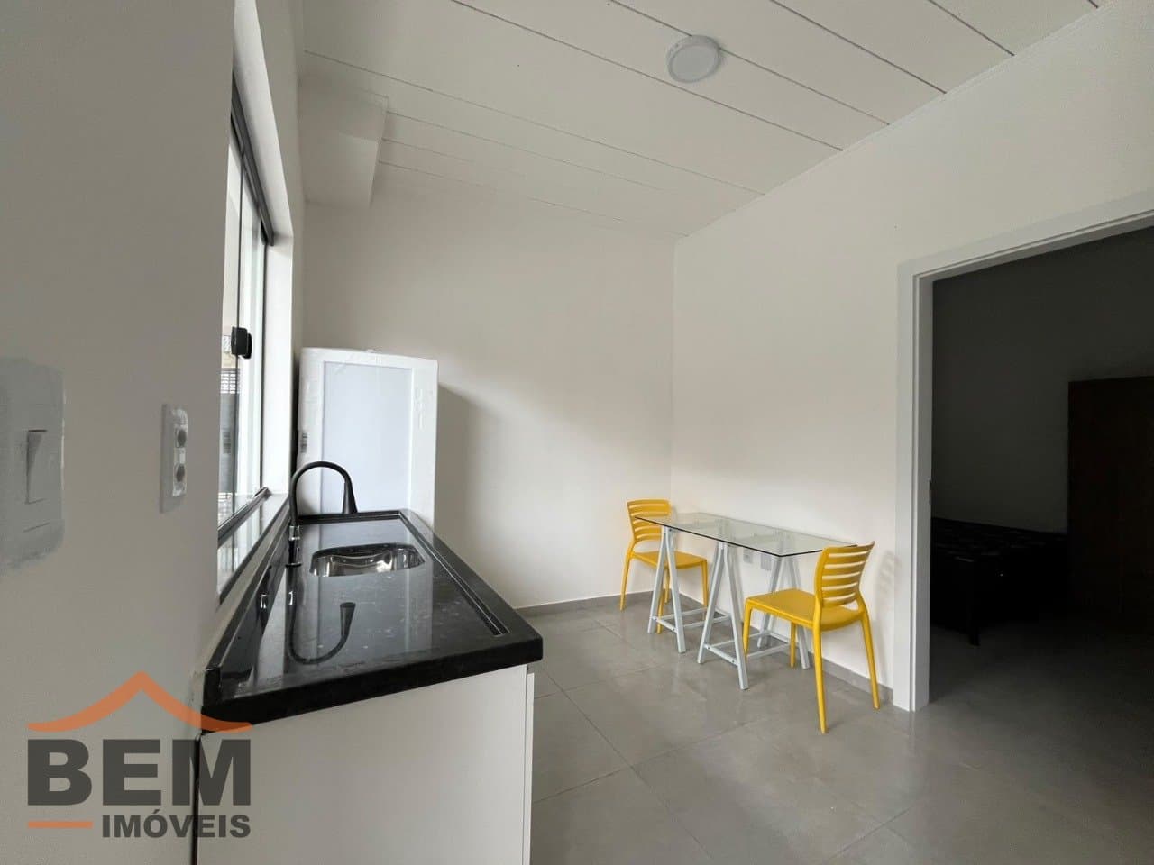 Apartamento para Locação com 1 quarto e 20m² no bairro Centro, em Itajaí - SC