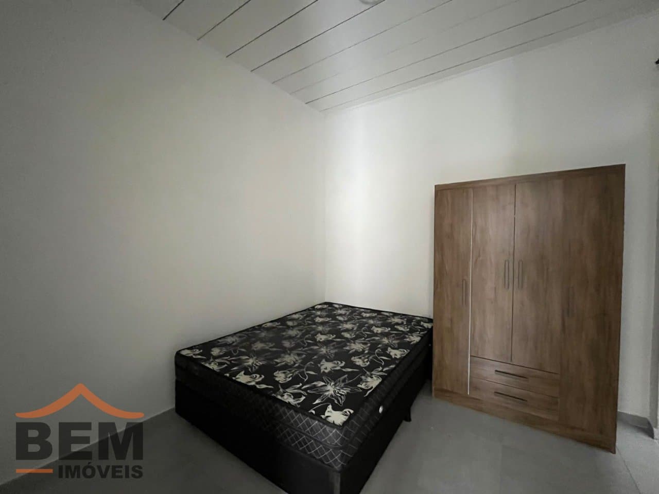 Apartamento para Locação com 1 quarto e 20m² no bairro Centro, em Itajaí - SC