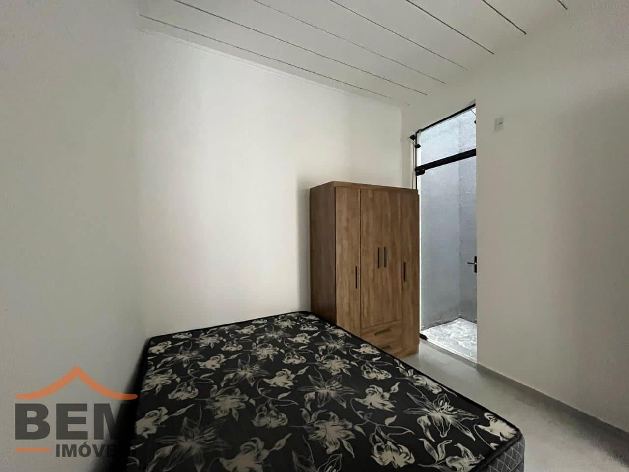 Apartamento para Locação com 1 quarto e 20m² no bairro Centro, em Itajaí - SC