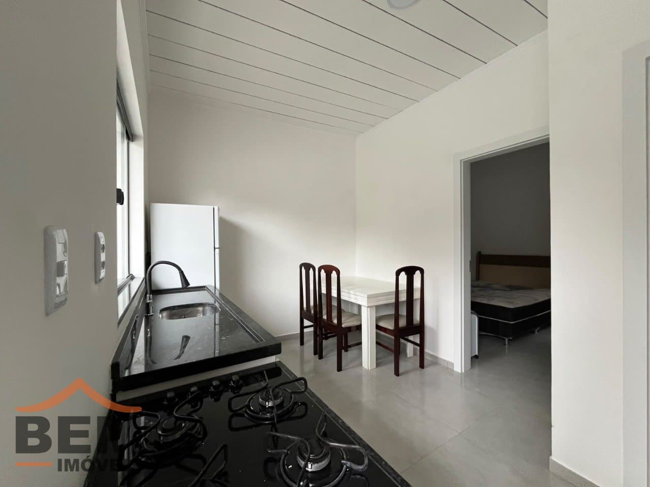 Apartamento para Locação com 1 quarto e 20m² no bairro Centro, em Itajaí - SC