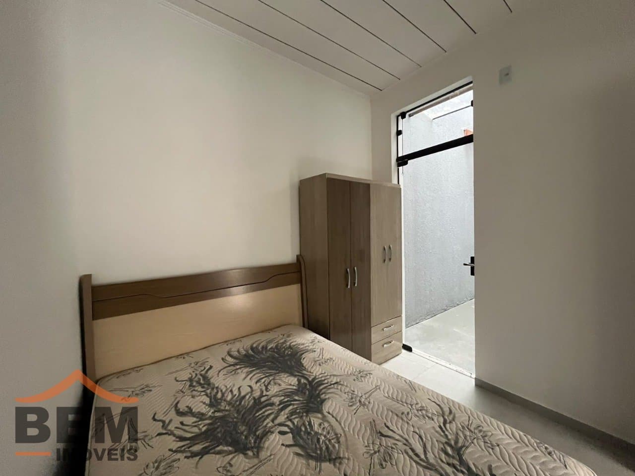 Apartamento para Locação com 1 quarto e 20m² no bairro Centro, em Itajaí - SC