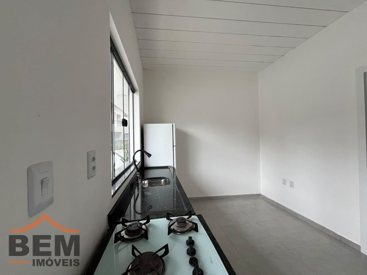 Apartamento para Locação com 1 quarto e 20m² no bairro Centro, em Itajaí - SC