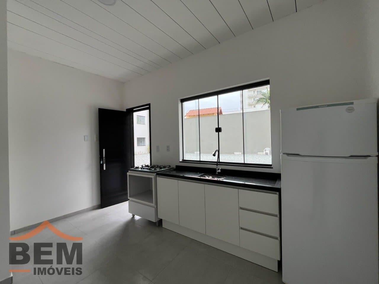 Apartamento para Locação com 1 quarto e 20m² no bairro Centro, em Itajaí - SC