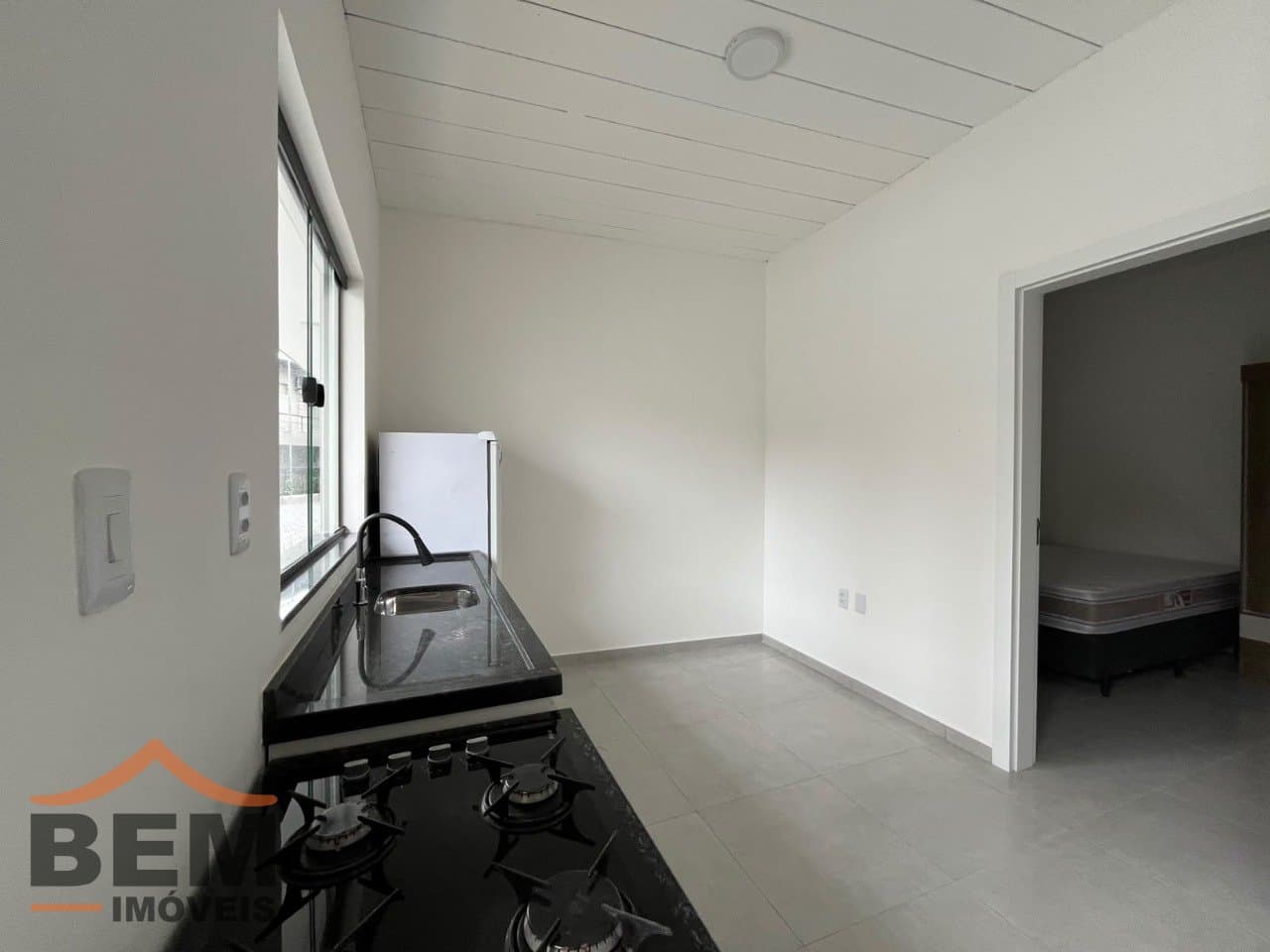 Apartamento para Locação com 1 quarto e 20m² no bairro Centro, em Itajaí - SC