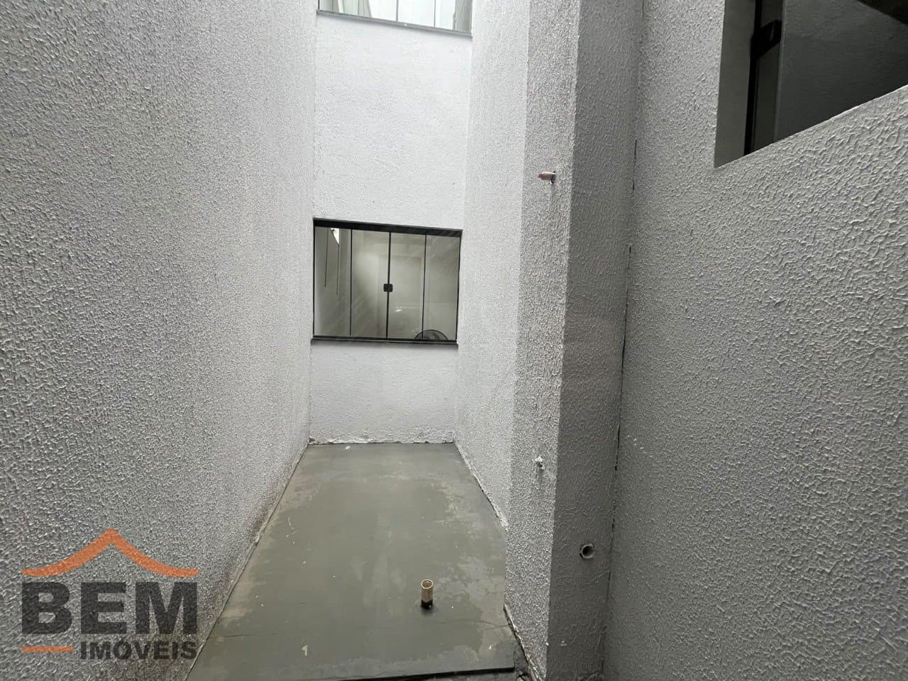 Apartamento para Locação com 1 quarto e 20m² no bairro Centro, em Itajaí - SC