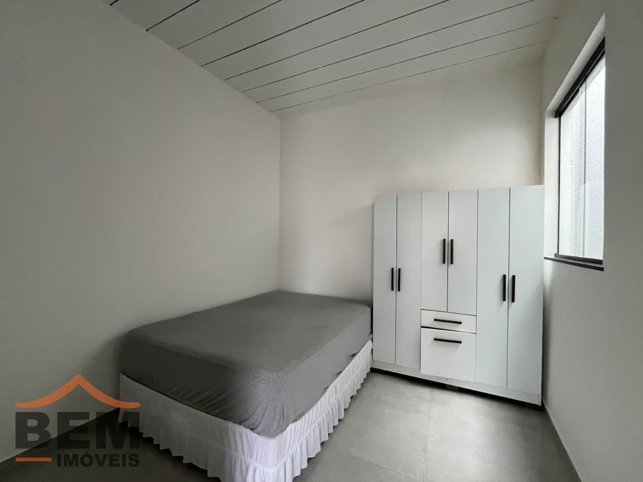 Apartamento para Locação com 1 quarto e 20m² no bairro Centro, em Itajaí - SC