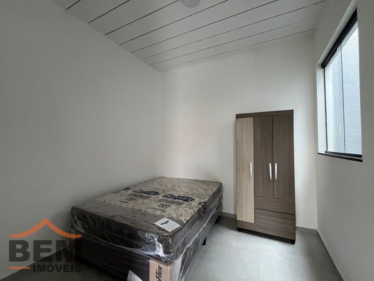 Apartamento para Locação com 1 quarto e 20m² no bairro Centro, em Itajaí - SC