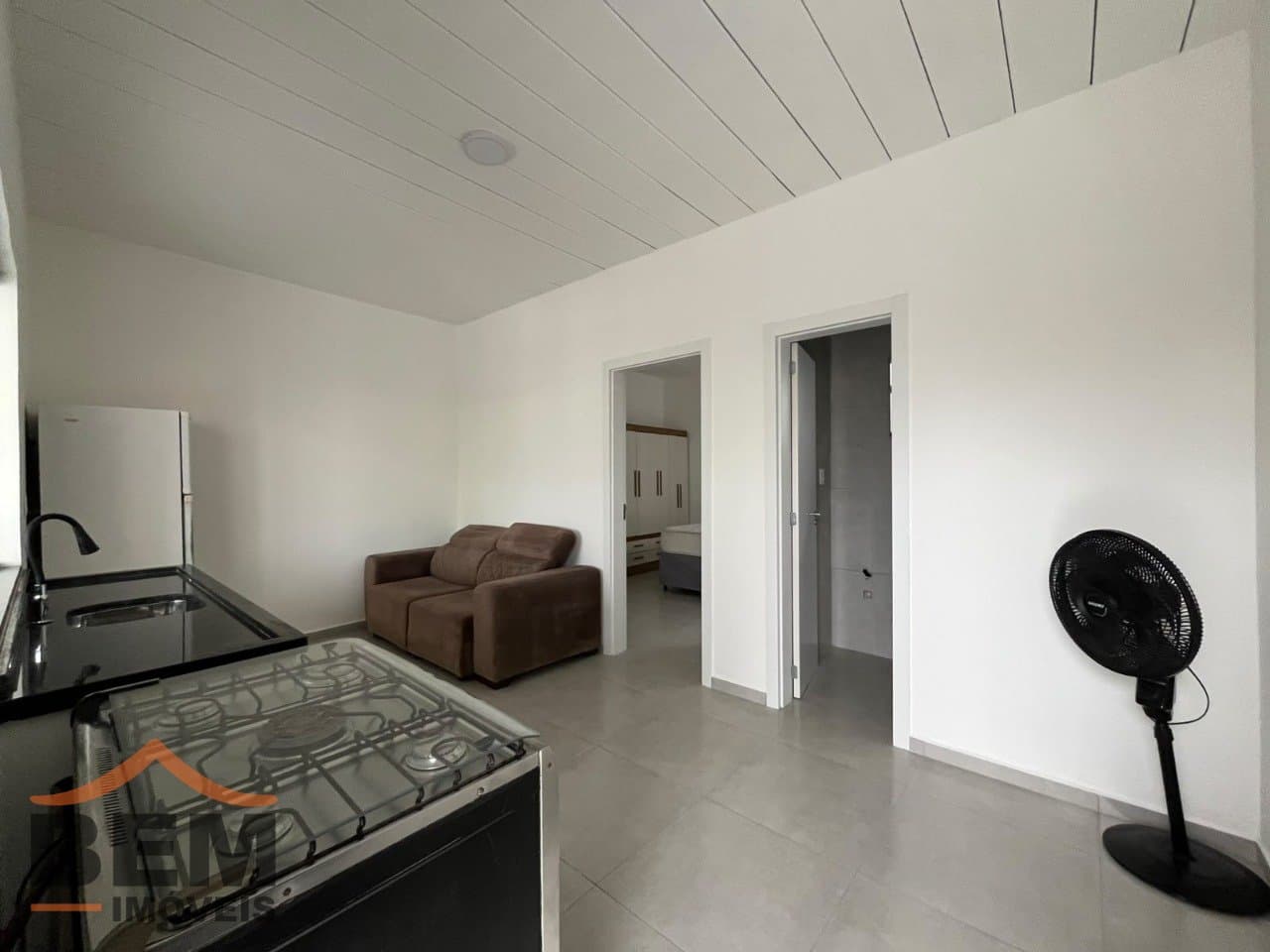 Apartamento para Locação com 1 quarto e 30m² no bairro Centro, em Itajaí - SC
