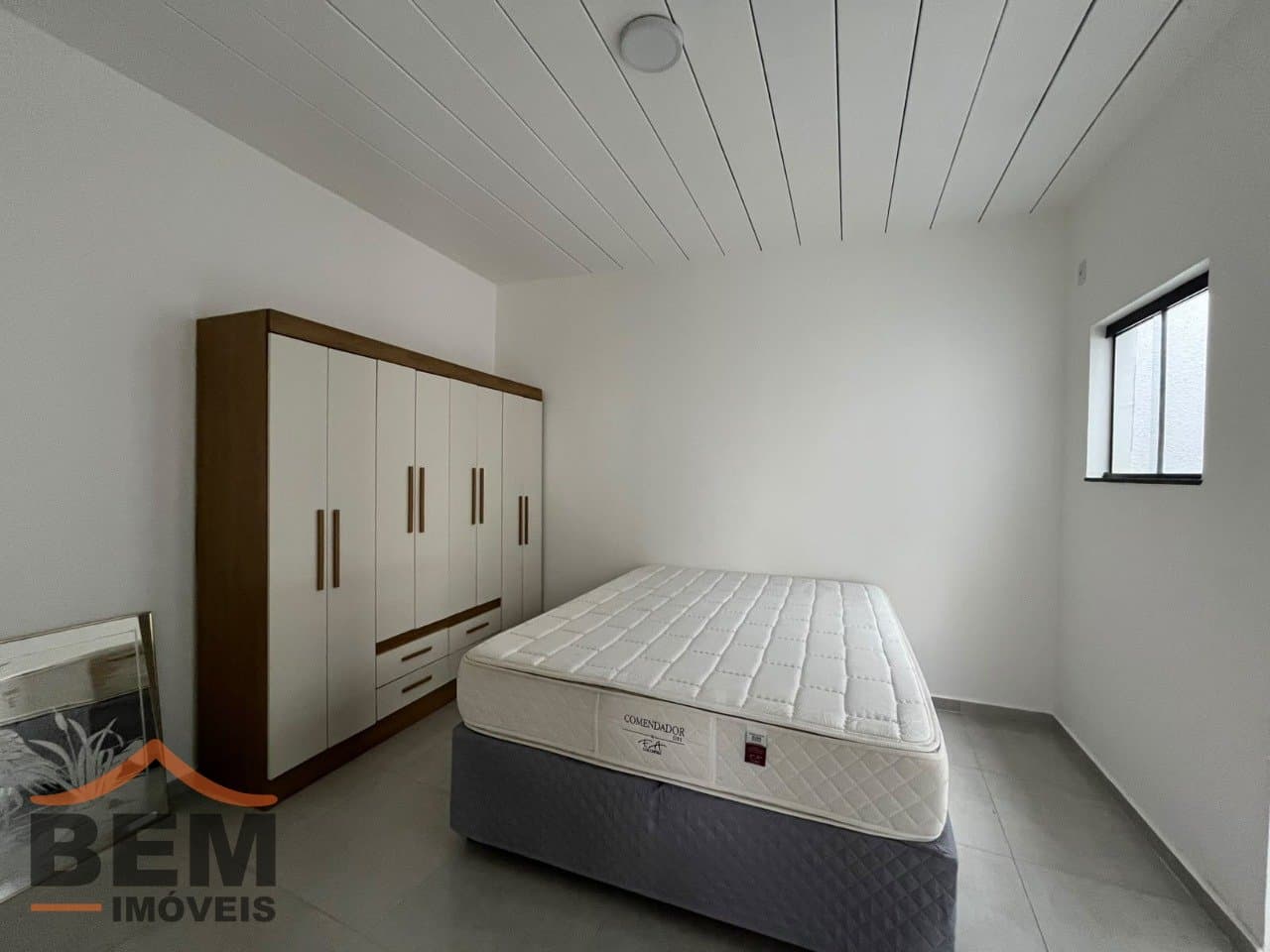 Apartamento para Locação com 1 quarto e 30m² no bairro Centro, em Itajaí - SC