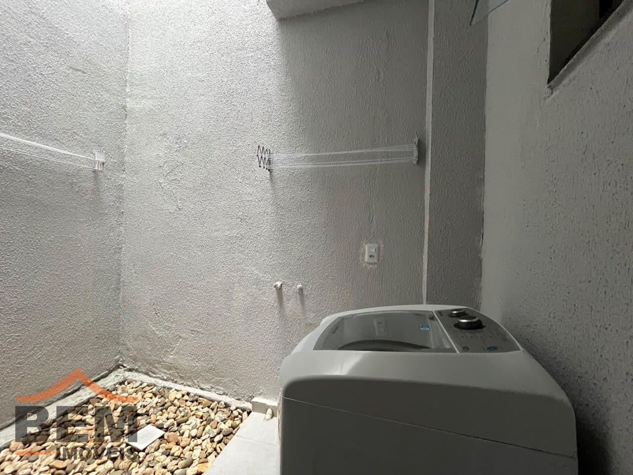 Apartamento para Locação com 1 quarto e 30m² no bairro Centro, em Itajaí - SC