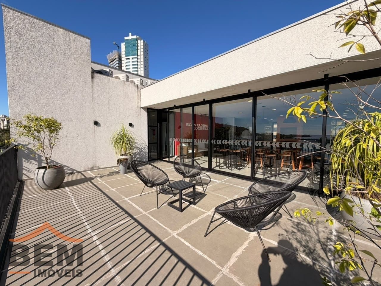 Salas/Conjuntos para Locação com 400m² no bairro Fazenda, em Itajaí - SC