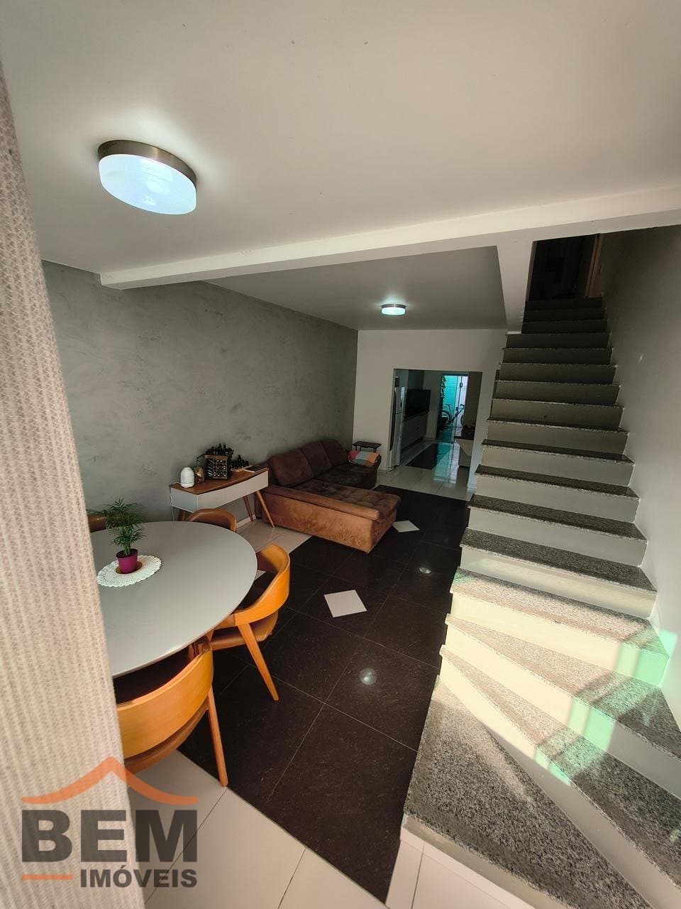 Casa para Venda com 2 quartos e 91m² no bairro Santa Regina, em Camboriu - SC